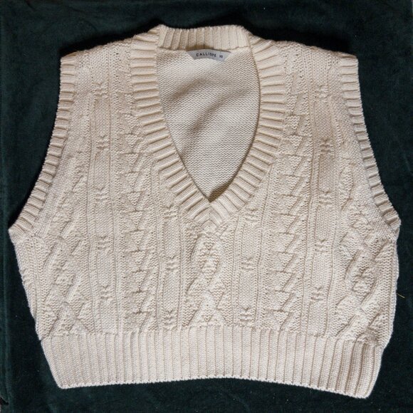 Calliope Tops - Calliope Cable Knit Sweater Vest XS Cream Cropped V-Neck Preppy Minimalist Look